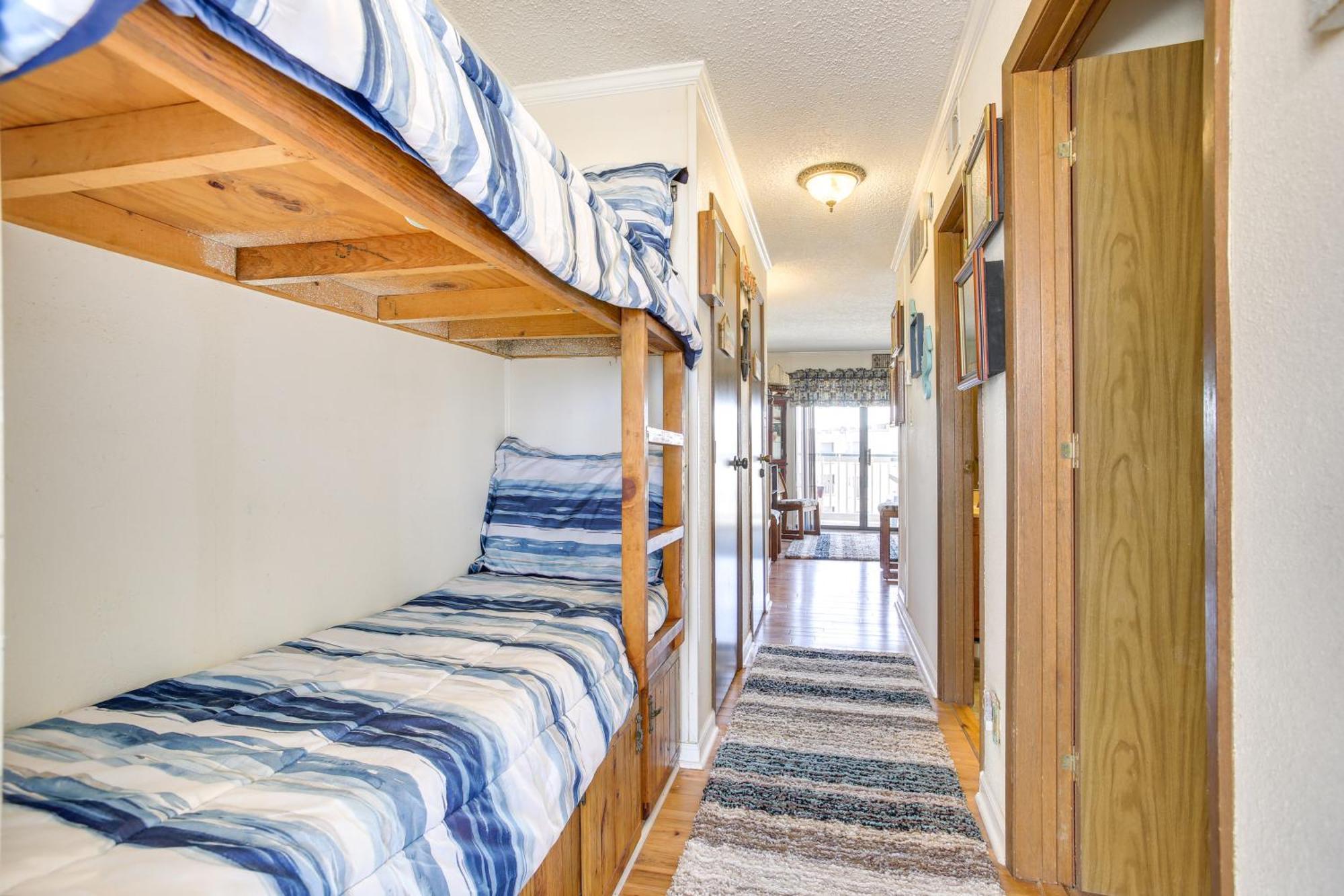 Galveston Retreat With Balcony And Gulf Views! Apartment ภายนอก รูปภาพ