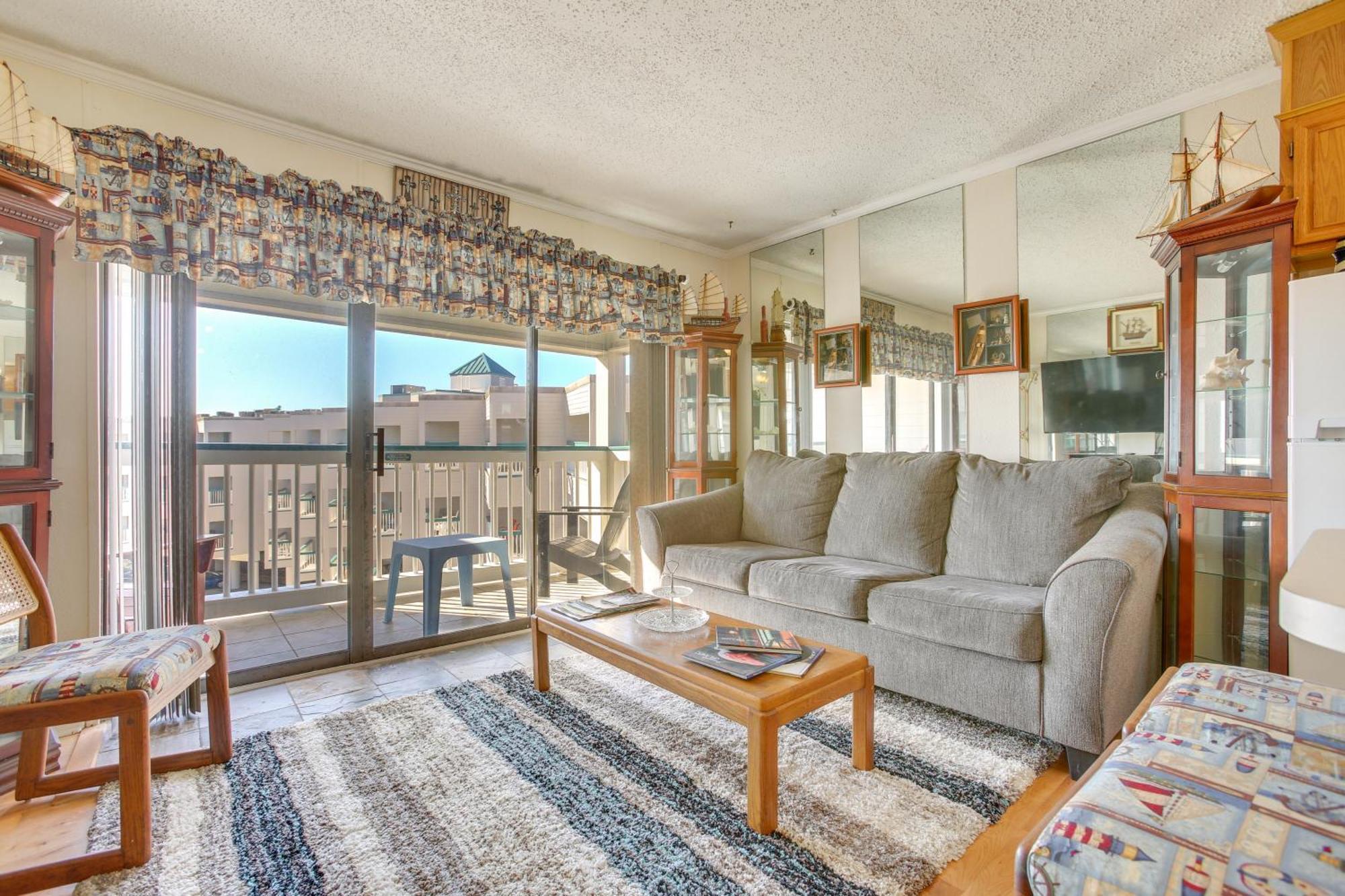 Galveston Retreat With Balcony And Gulf Views! Apartment ภายนอก รูปภาพ